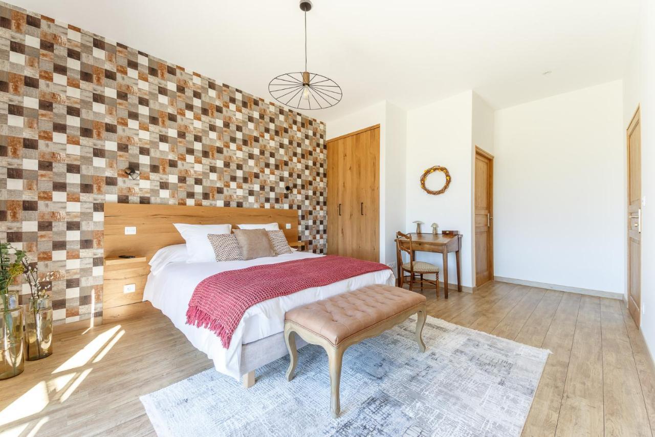 Gite Et Chambres D'Hotes - La Maison Du Grand Bossieu Luaran gambar